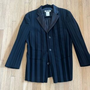 Vintage Issey Miyake - pleated blazer